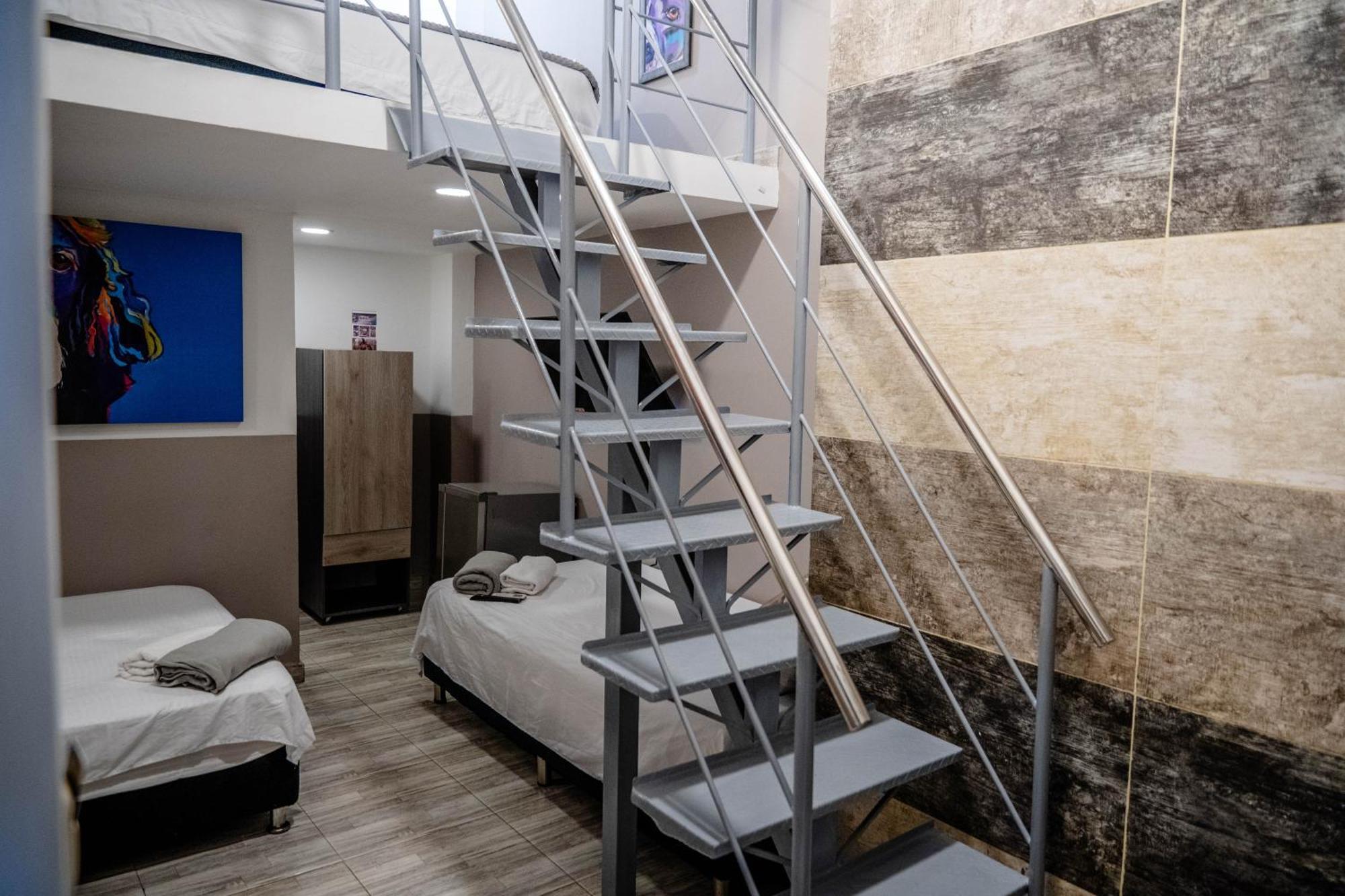 Bahia 79 Apartasuites Cerca Al Centro Картахена Экстерьер фото