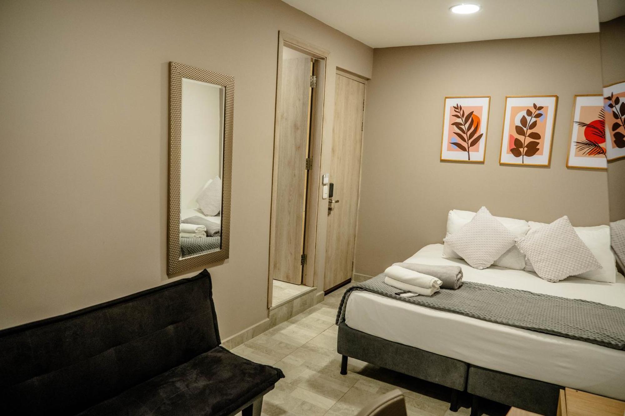 Bahia 79 Apartasuites Cerca Al Centro Картахена Экстерьер фото